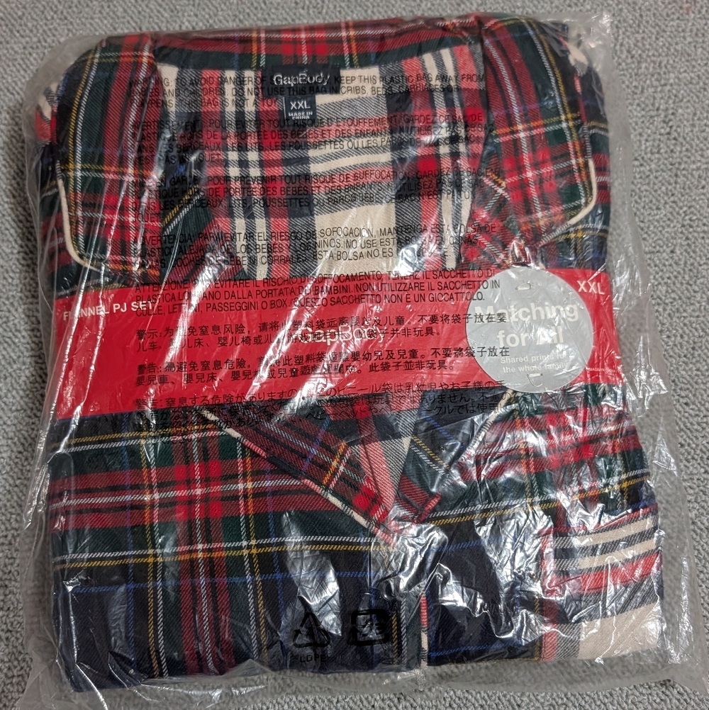 Holiday PJ Set - Gap Women’s - GapBody